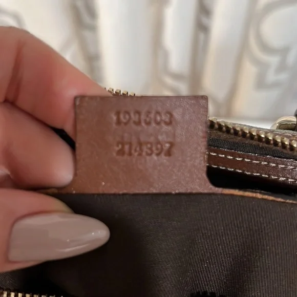 GUCCI Monogram Medium Joy Boston Bag @gucci - Picture 6 of 7